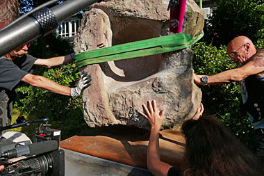 Setting up of the stone sculpture A moment of silence
